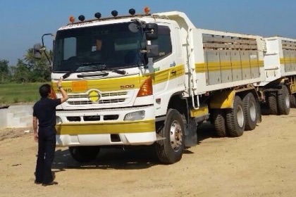 ขายรถพ่วงสิบล้อดัมพ์ HINO 344 แรง ปี 53 กระบะมิเนียมดัมพ์อู่เอสที ลูก 3 เพลา ยางใหม่ เครื่องดี ทะเบียนพร้อม