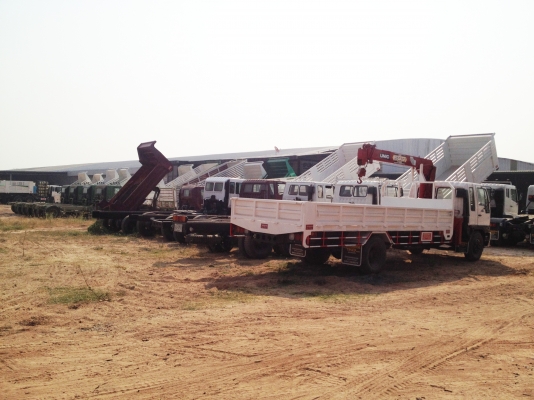 ศูนย์รวมรถบรรทุก 6 ล้อ 10 ล้อ 12 ล้อนำเข้าจากญี่ปุ่น มีมากมายหลายคันให้เลือก พร้อมทะเบียนพร้อมเล่ม มีให้เลือกมากมายหลายรุ่น