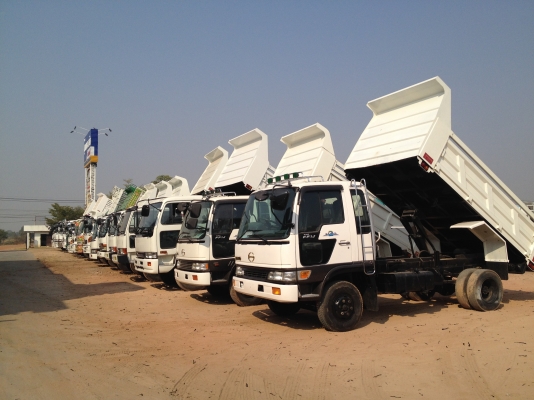 ศูนย์รวมรถบรรทุก 6 ล้อ 10 ล้อ 12 ล้อนำเข้าจากญี่ปุ่น มีมากมายหลายคันให้เลือก พร้อมทะเบียนพร้อมเล่ม มีให้เลือกมากมายหลายรุ่น