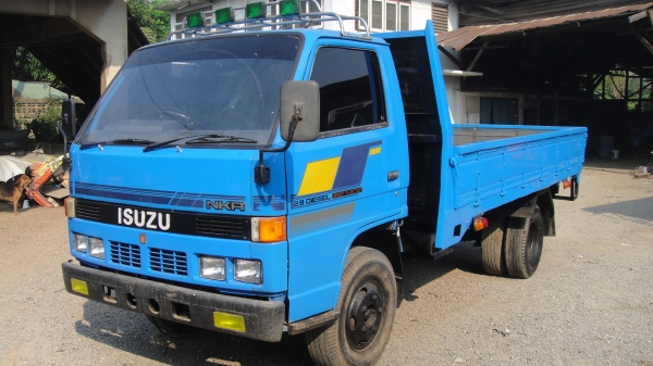 ISUZU NKR กะบะบรรทุก สภาพดีพร้อมใช้ ราคาถูก ดาวน์ 45000 ISUZU NKR กะบะบรรทุก สภาพดีพร้อมใช้ ราคาถูก ดาวน์ 45000