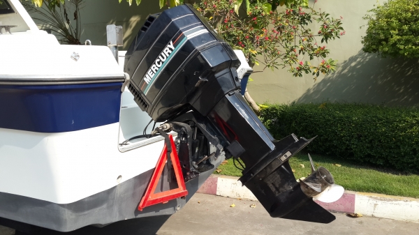 เรือสปีดท์โบ้ท YAMAHA รุ่น MERCURY พร้อมล้อลากราคาพิเศษ!!!