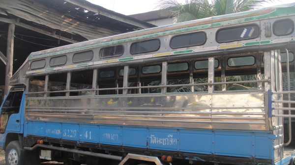 หลังคาโดยสาร แสตนเลส ISUZU NPR สภาพสวย ยาว5เมตร เบาะนั่งครบชุด ราคาถูก หลังคาโดยสาร แสตนเลส ISUZU NPR สภาพสวย ยาว5เมตร เบาะนั่งครบชุด ราคาถูก