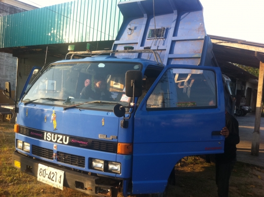 ISUZU NPR 115 ดั้ม ห้างแท้ ช่วงล่าง F สภาพสวยๆ ยางใหม่ 6 เส้น