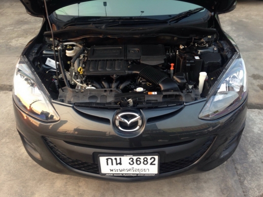 MAZDA 2 ปี 2013 มือเดียวออกห้าง วิ่งน้อยไมค์แท้ รถสวยจัด ARIBAG คู่หน้า เบรคระบบ ABS เครื่องวิ่งดีมาก ช่วงล่างแน่น ล้อ MAX ภายในสภาพใหม่ สีสวย รถพร้อมใช้งาน จัดไฟแนนได้ ฟรีดาวน์