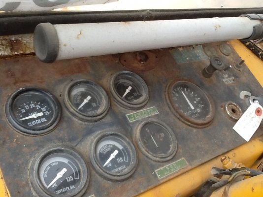 รถตักเก่าญี่ปุ่นสภาพดีพร้อมใช้ ราคาไม่แพงครับ