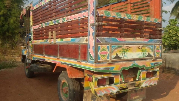 ขายรถอีแต๋น เครื่องRT140 มีสโล แคชซีหน้า5 สภาพพร้อมใช้งาน เอกสารพร้อมโอน  สนใจโทร 090-8588220คุณนะ 093-3258446คุณบิวตี้ ID:narong498 หรือ www.truck.in.th/498 หรือfb:ณรงค์ ซื้อขายรถมือสอง (เว็บไซต์ส่วนตัว)