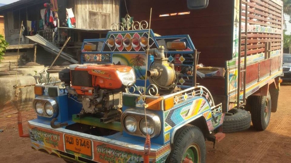 ขายรถอีแต๋น เครื่องRT140 มีสโล แคชซีหน้า5 สภาพพร้อมใช้งาน เอกสารพร้อมโอน  สนใจโทร 090-8588220คุณนะ 093-3258446คุณบิวตี้ ID:narong498 หรือ www.truck.in.th/498 หรือfb:ณรงค์ ซื้อขายรถมือสอง (เว็บไซต์ส่วนตัว)