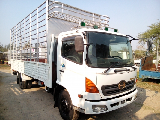 6 ล้อกลาง  *Euro.2*  HINO  MEGA  FC4J 150 แรงม้า * ยาว 5.50 ม. * รถสวยเดิม+สวยจริง+พร้อมใช้งาน * รถห้างแท้ * มีเล่มพร้อม *