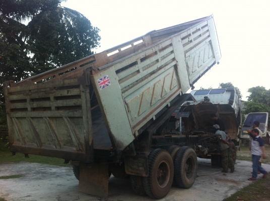 HINO สามมิตร แอร์เย็น ยางแท้ 10 เส้น HINO สามมิตร แอร์เย็น ยางแท้ 10 เส้น