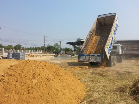 ขายดั้ม2เพลา MITSUBISHI FN527M-A เครื่อง6D17 พ.เพาเวอร์ เบรกทิฟฟี่ ภายในสวย แอร์เย็น สภาพพร้อมใช้งาน เอกสารพร้อมโอน จัดไฟแนนซ์ได้ เงื่อนไขง่ายๆวันเดียวรับรถ สนใจโทร 090-8588220คุณนะ 093-3258446คุณบิวตี้ ID:narong498  หรือ www.truck.in.th/498 หรือfb:ณรงค์