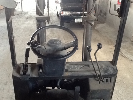 รถยกsumitomo2.5ตันสภาพดีพร้อมใช้ เครื่องดีเซล