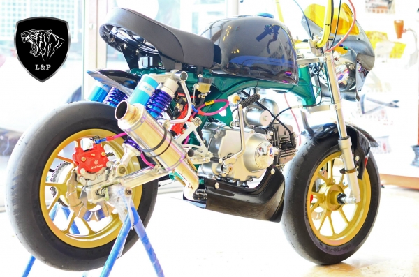 มังกี้ กอลิล่า ลดราคา อะไหล่ 40 \%  มีเดิม กับ แบบ แต่ง RS 00 01 ราคา เบาๆ โดน ใจ