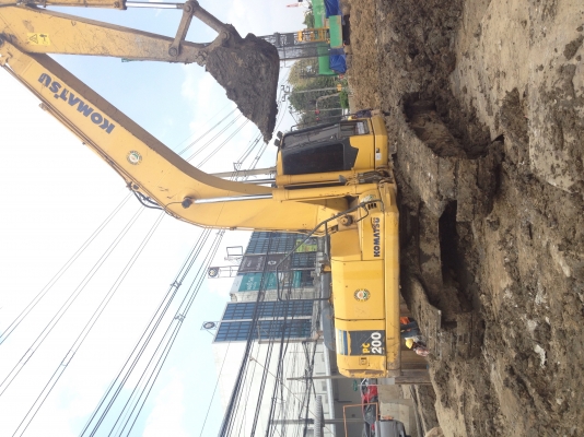 ขายด่วน!!! KOMATSU PC200-7 พร้อมใช้งาน ราคาถูกค่ะ ขายด่วน!!! KOMATSU PC200-7 พร้อมใช้งาน ราคาถูกค่ะ