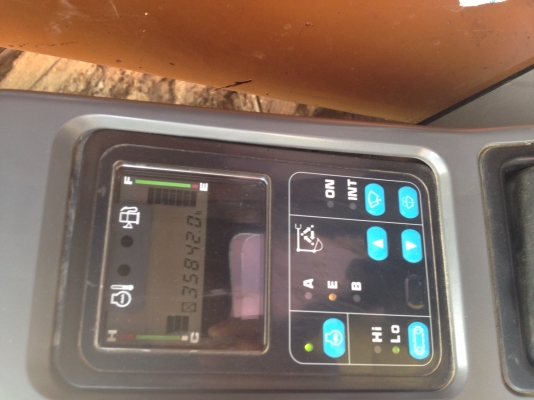 ขายด่วน!!! KOMATSU PC200-7 พร้อมใช้งาน ราคาถูกค่ะ ขายด่วน!!! KOMATSU PC200-7 พร้อมใช้งาน ราคาถูกค่ะ