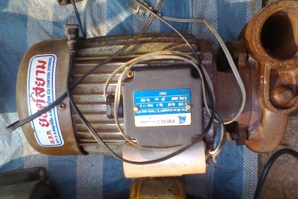 ปั้มน้ำ 2 นิ้ว อิตาลีสภาพเดิมๆครับขนาด 2  นิ้วอิตาลีแรงครับตัวนี้สภาพสวยครับราคานี้คุ้มมากครับ