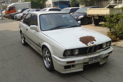 ขาย BMW E 30 coupe  หายาก ขายด่วนสุดๆๆ 31000บาท