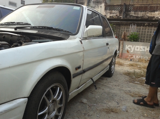 ขาย BMW E 30 coupe หายาก ขายด่วนสุดๆๆ 31000บาท ขาย BMW E 30 coupe หายาก ขายด่วนสุดๆๆ 31000บาท