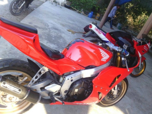 ขาย cbr 400 ปี 92 เครื่องดีมากครับ ราคาถูกๆ พร้อมใช้
