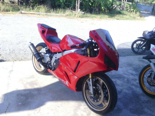 ขาย cbr 400 ปี 92 เครื่องดีมากครับ ราคาถูกๆ พร้อมใช้