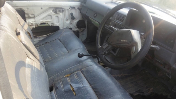 ขายครับ TOYOTA HERO YN ช่วงยาว พร้อมใช้งาน