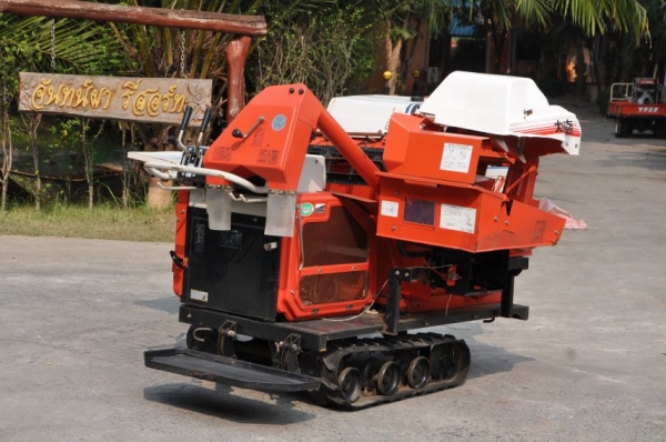 ขายรถ นวดข้าว(เมล็ดพันธ์)ต่างๆMITSUBISHIตีนตะขาบ สภาพสวยเดิมจากญี่ปุ่น ขายถูก29,000บาท!!