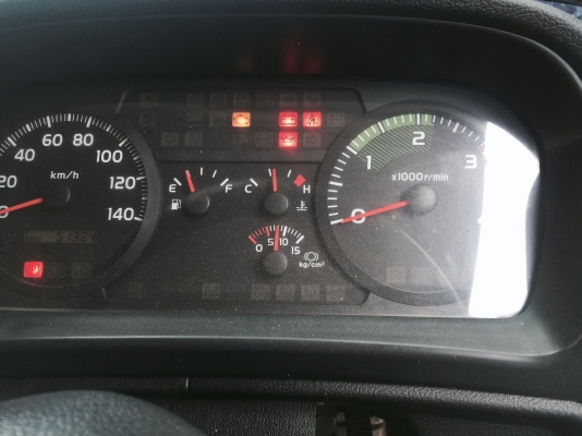 ขายดาวน์...6ล้อดั้ม 175 แรง HINO ซีรี่500 ปลายปี54รถใช้แค่500000.กม.กว่า รถร้านวัสดุก่อสร้าง