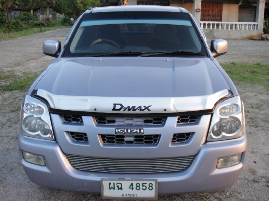 SLX 3.0 ปี03 เครื่องดี สีบาง คัชชีสวย คานหน้าเดิม และมีรถราคาถูกๆราคาส่ง. ราคาพ่อค้า. เชิญชมรายละเอืยด.http://www.rodban.net/