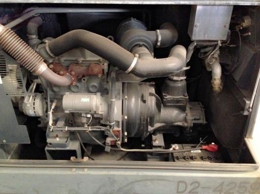 เครื่องปั๊มลม Airman PDS125S #54-4B10129 (125 cfm) มีล้อ+เทรลเลอร์ Screw Compressor สนใจโทร. 080-6565422 (หนิง)