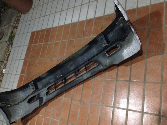 ขายกันชน toyota sport rider และ taiger