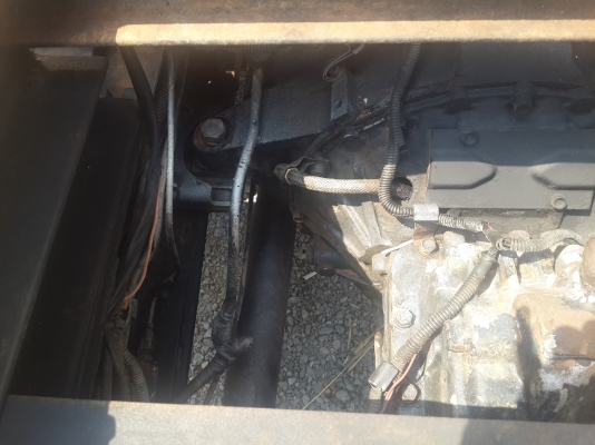 ขายรถเทรลเลอร์ บรรทุกรถเกี่ยวข้าว  ISUZU ร็อกกี้ 10 ล้อเตี้ย ยาง 825 ครัซซี FRR12LA เครื่อง 6BG1 = 185