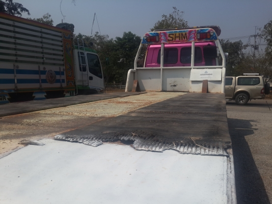 ขายรถเทรลเลอร์ บรรทุกรถเกี่ยวข้าว  ISUZU ร็อกกี้ 10 ล้อเตี้ย ยาง 825 ครัซซี FRR12LA เครื่อง 6BG1 = 185