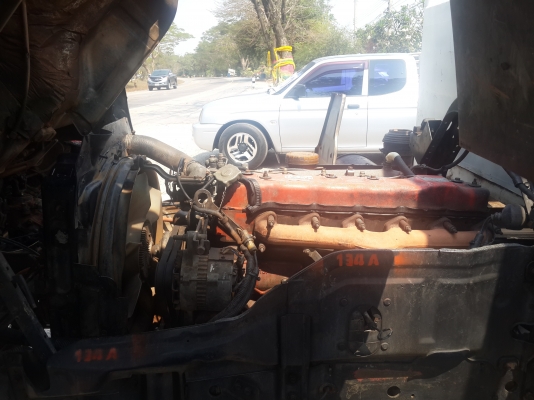 ขายรถเทรลเลอร์ บรรทุกรถเกี่ยวข้าว  ISUZU ร็อกกี้ 10 ล้อเตี้ย ยาง 825 ครัซซี FRR12LA เครื่อง 6BG1 = 185