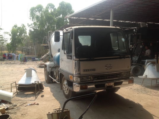 รถโม่ปูนเก่านอก เอกสารอินวอยซ์  2.5 คิว  รุ่นใหม่สวยมาก