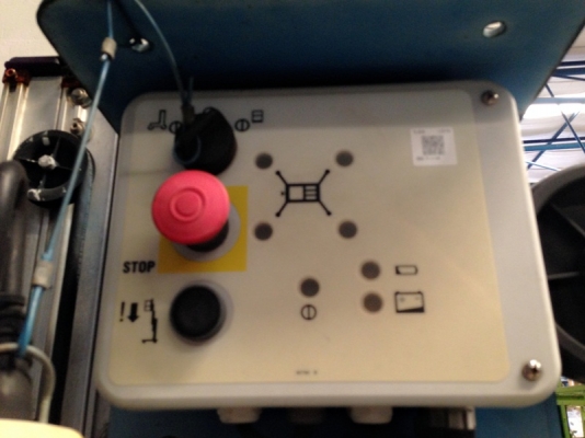 Genie AWP-30S รถกระเช้า ยกได้ 159 kg ยกสูง 11 m  Aerial Platform  สนใจโทร. 080-6565422 (หนิง)