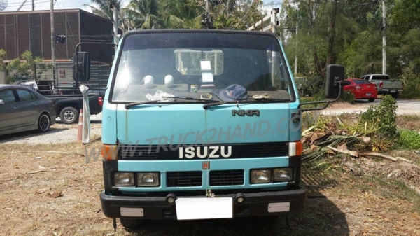รถบรรทุก 6 ล้อ ช่วงสั้น ISUZU NPR   ปีจดทะเบียน 2534