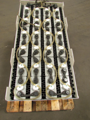 จำหน่ายรถ Forklift ไฟฟ้า Nichiyu FBRW-15-63 (ยุโรป) ขนาด 1.5 ตัน เสาเข้าตู้ 4.3 เมตร ปี 2002 สภาพเหมือนใหม่