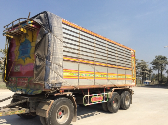 isuzu 360 อลูมิเนียมเสาชน แม่ สูง 2.20 ยาว 6.10 กว้าง 2.50  ลูก สูง 2.20 ยาว 6.80 กว้าง 2.50