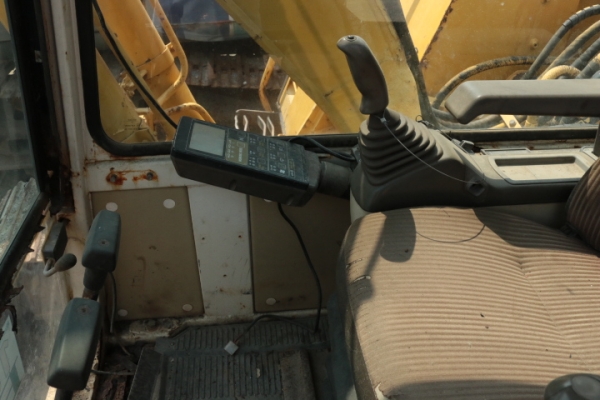 รถพร้อมใช้ KOMATSU PC120-5K เก่านอก แทรกกว้าง 80