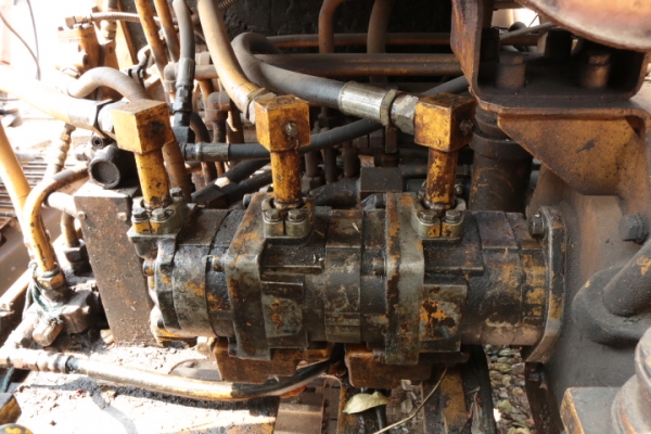 Komatsu PC60-2 เก่าไทยขายตามสภาพครับ มีบุ้งกี้