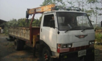 ขาย รถบรรทุก 6 ล้อกลาง ติดเครน Hino
