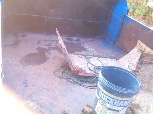 *******ลดสุดๆไปเลย*ดัพพร้อมอุปกรดั้ม++++++รถหกล้อ""จัดไปเลย__168888สุดไปเลยครับมาแล้วรถหกล้อดัพ88แรงราคาถูกเอกสารพร้อมโอนครับดัพราคาถูก พร้อมลุยครับ เอาใช้งานได้เลย เอกสารพร้อมโอนราคา 185000ครับต่อรองได้นิดหน่อย