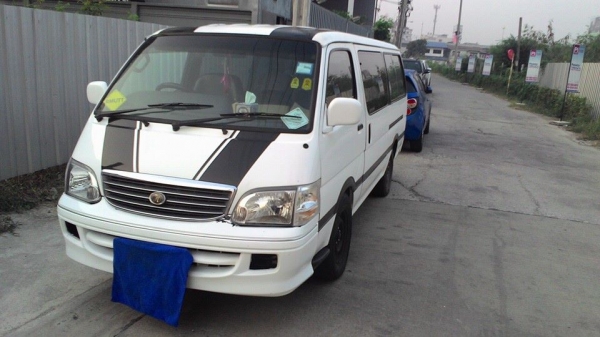 รถตู้โตโยต้า ตาเพชร เครื่อง1jz เกีบร์ออโต้ NGV 2ถัง