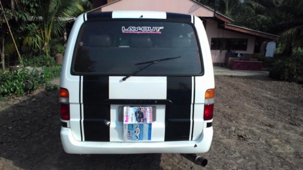 รถตู้โตโยต้า ตาเพชร เครื่อง1jz เกีบร์ออโต้ NGV 2ถัง