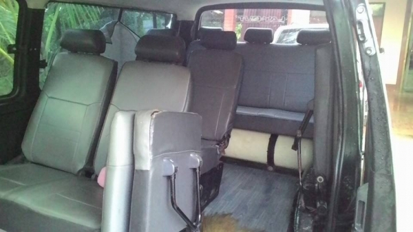 รถตู้โตโยต้า ตาเพชร เครื่อง1jz เกีบร์ออโต้ NGV 2ถัง