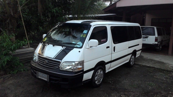 รถตู้โตโยต้า ตาเพชร เครื่อง1jz เกีบร์ออโต้ NGV 2ถัง