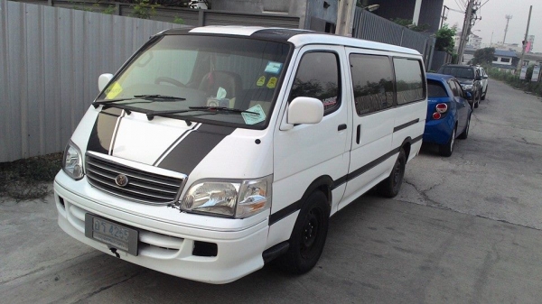 รถตู้โตโยต้า ตาเพชร เครื่อง1jz เกีบร์ออโต้ NGV 2ถัง