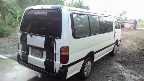 รถตู้โตโยต้า ตาเพชร เครื่อง1jz เกีบร์ออโต้ NGV 2ถัง