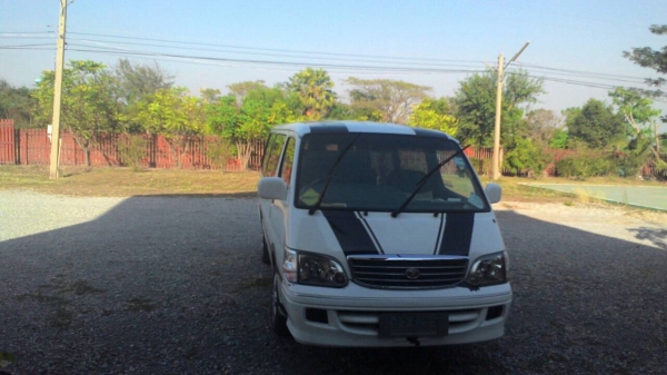 รถตู้โตโยต้า ตาเพชร เครื่อง1jz เกีบร์ออโต้ NGV 2ถัง