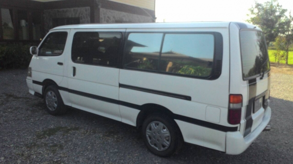 รถตู้โตโยต้า ตาเพชร เครื่อง1jz เกีบร์ออโต้ NGV 2ถัง