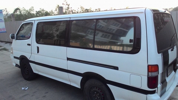 รถตู้โตโยต้า ตาเพชร เครื่อง1jz เกีบร์ออโต้ NGV 2ถัง